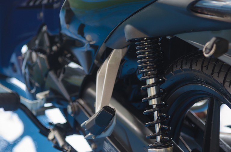 機車懸吊裝置是什麼?騎乘新手必懂的作用與種類