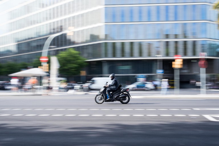 機車優先道是什麼？新手駕駛必知的行駛規定與常見違規情況